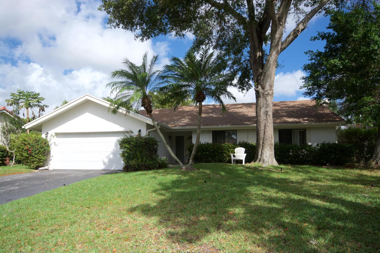 2403 30th Road - Photo 1