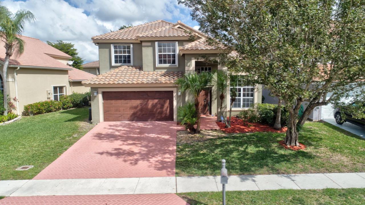 10876 La Salinas Circle - Photo 1