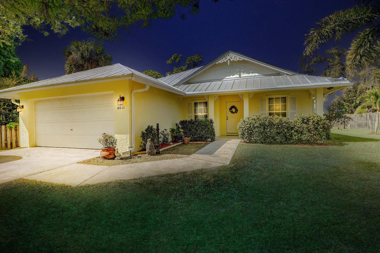6011 Papaya Drive - Photo 1
