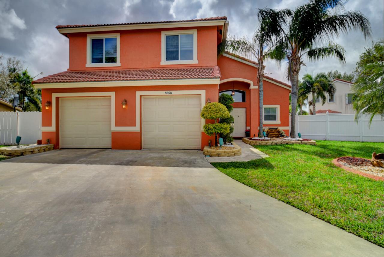 8020 Pelican Harbour Drive - Photo 1