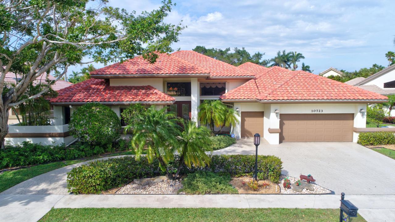 10723 Stonebridge Boulevard - Photo 1