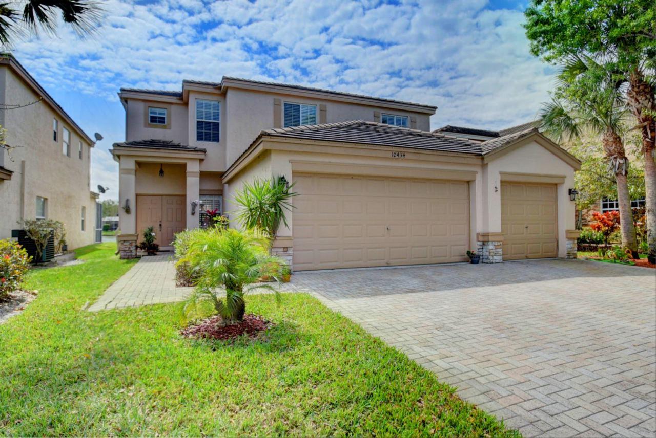 10434 White Pinto Court - Photo 1