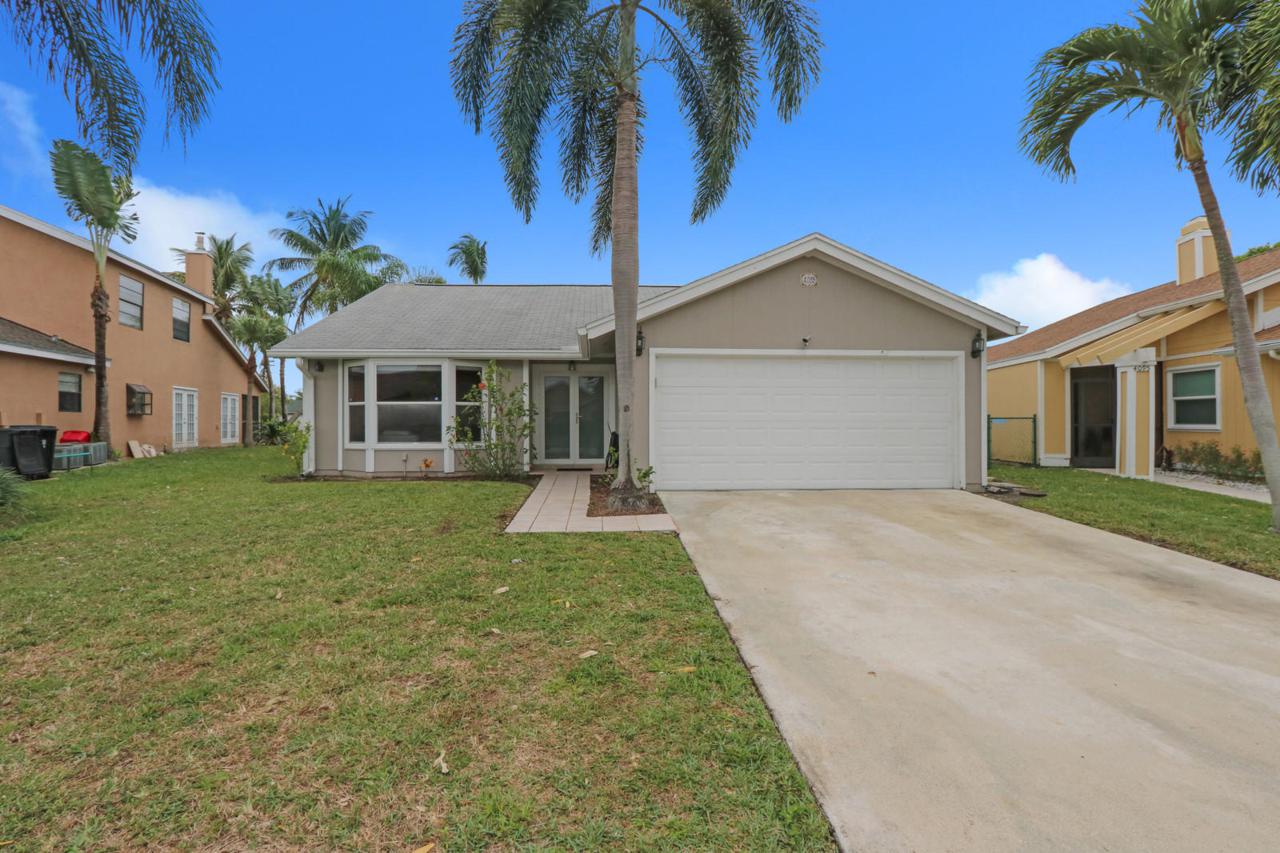 4085 Clearview Terrace - Photo 1