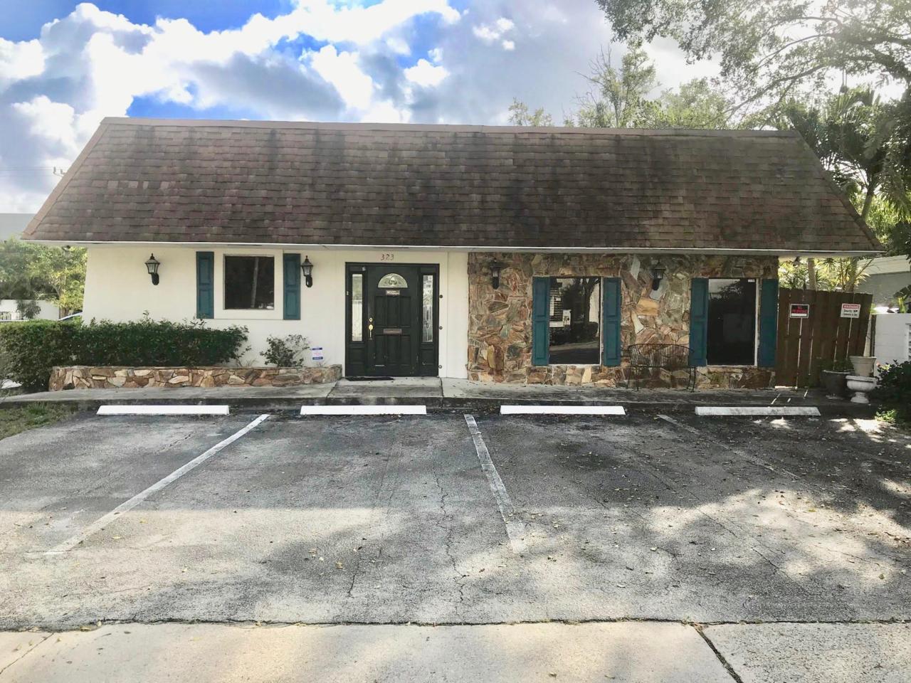 323 6th Avenue - Photo 1