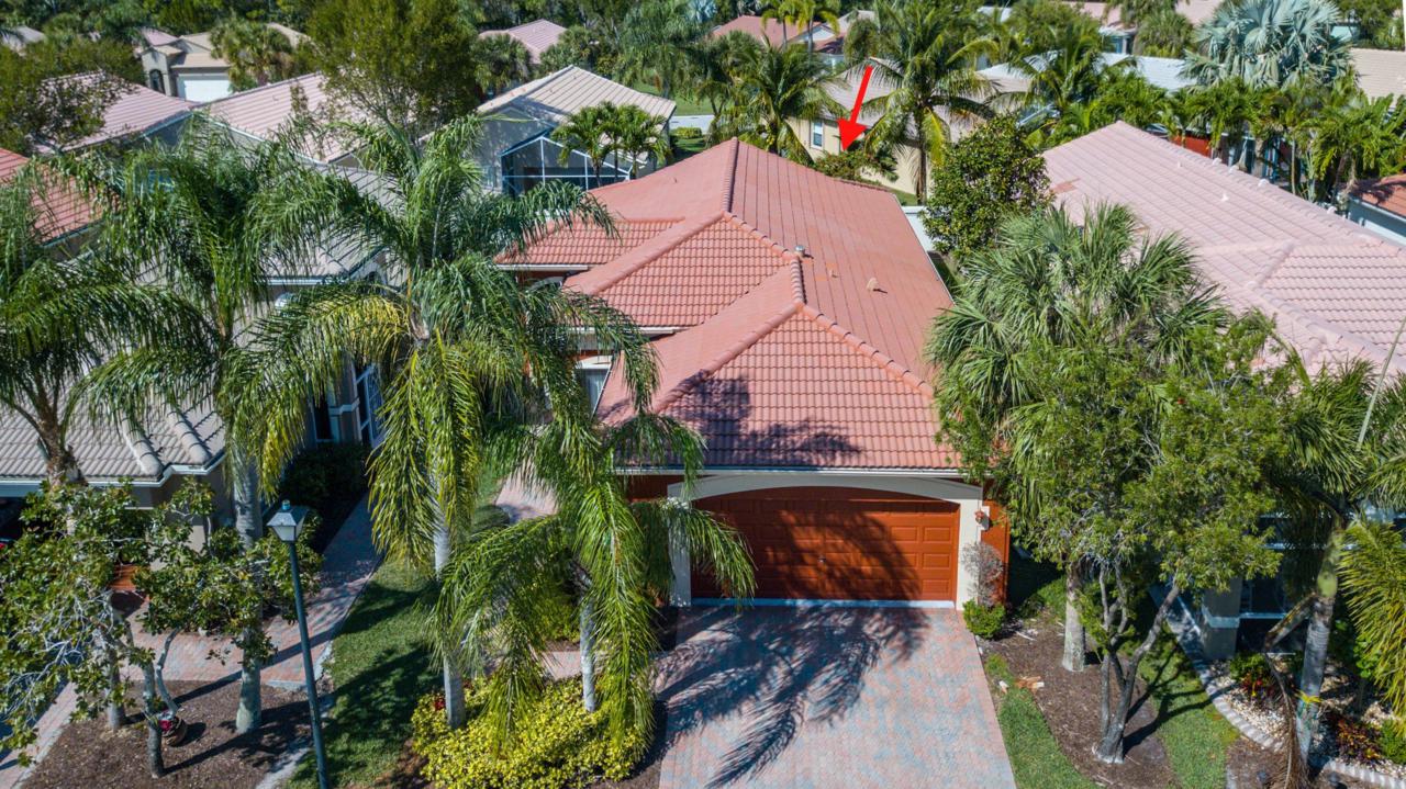 8123 Bellafiore Way - Photo 1