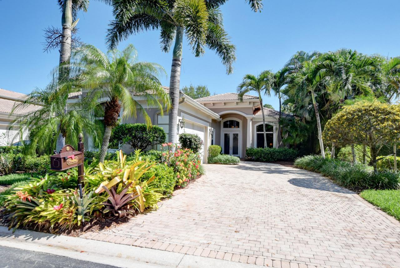 7904 Villa D Este Way - Photo 1