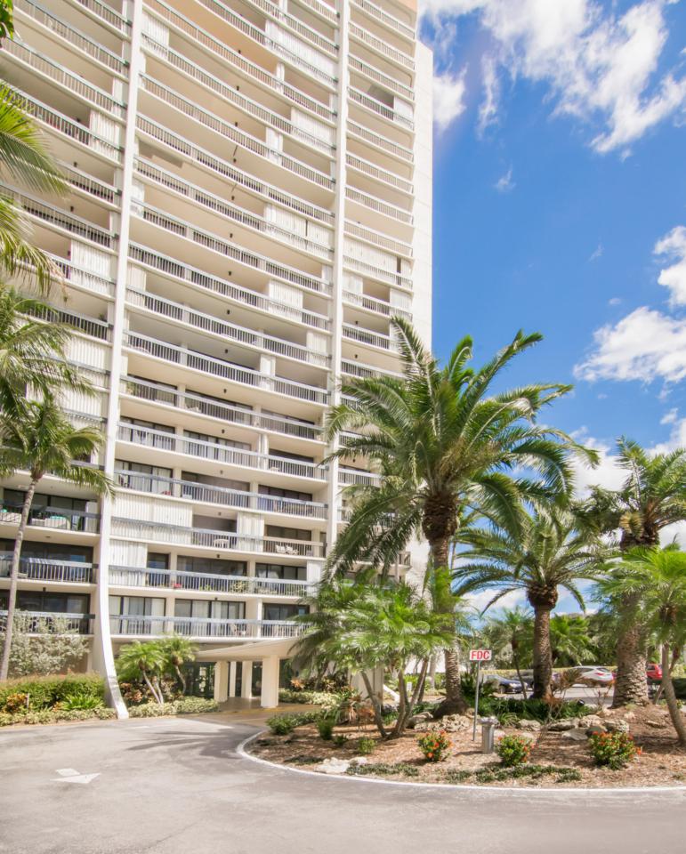 2400 Presidential Way - Photo 1