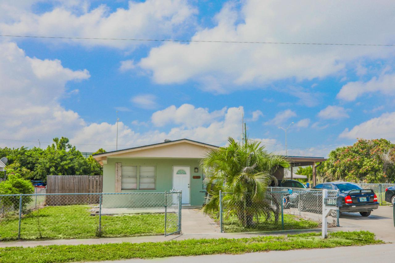 1103 Ridge Street - Photo 1
