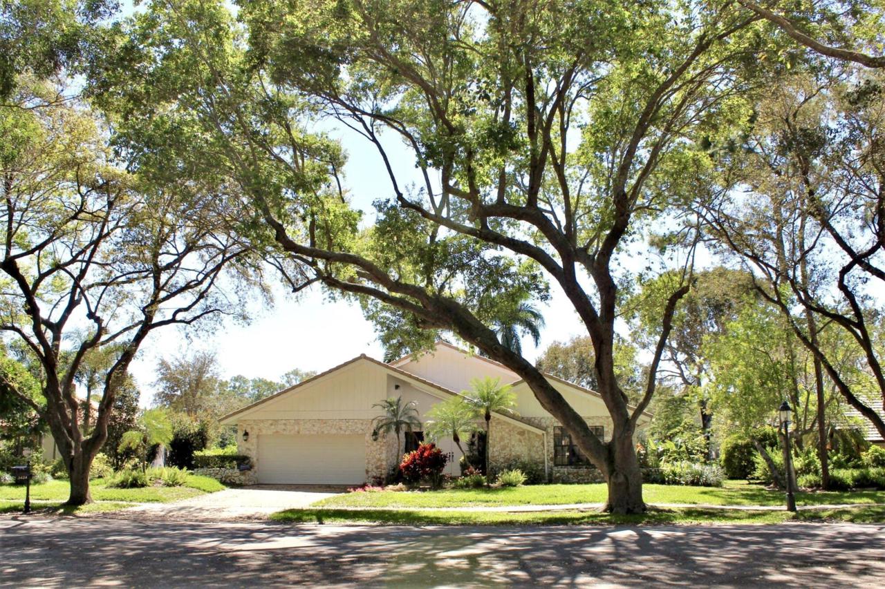 3424 Pine Haven Circle - Photo 1