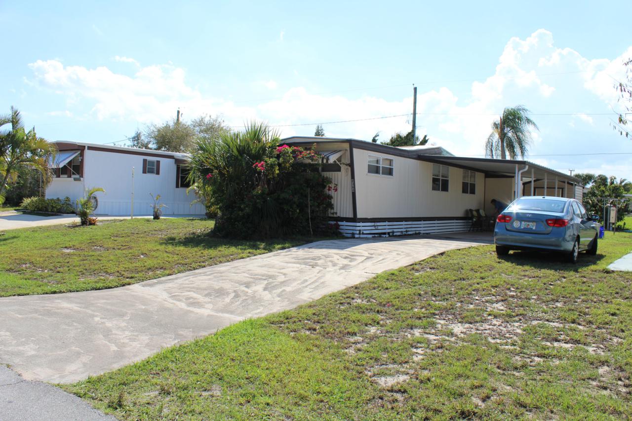 8364 Sandy Lane - Photo 1