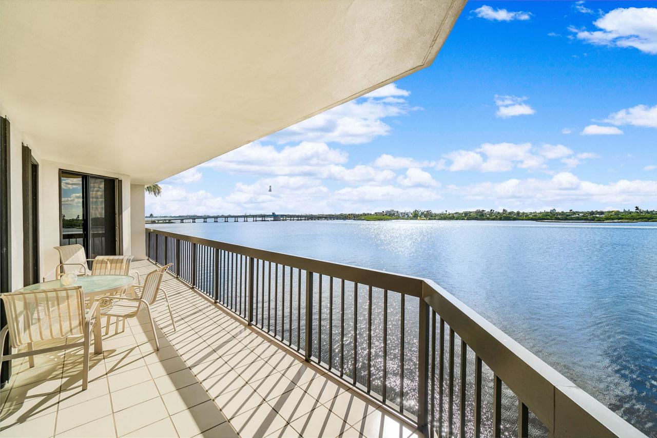 2778 Ocean Boulevard - Photo 1