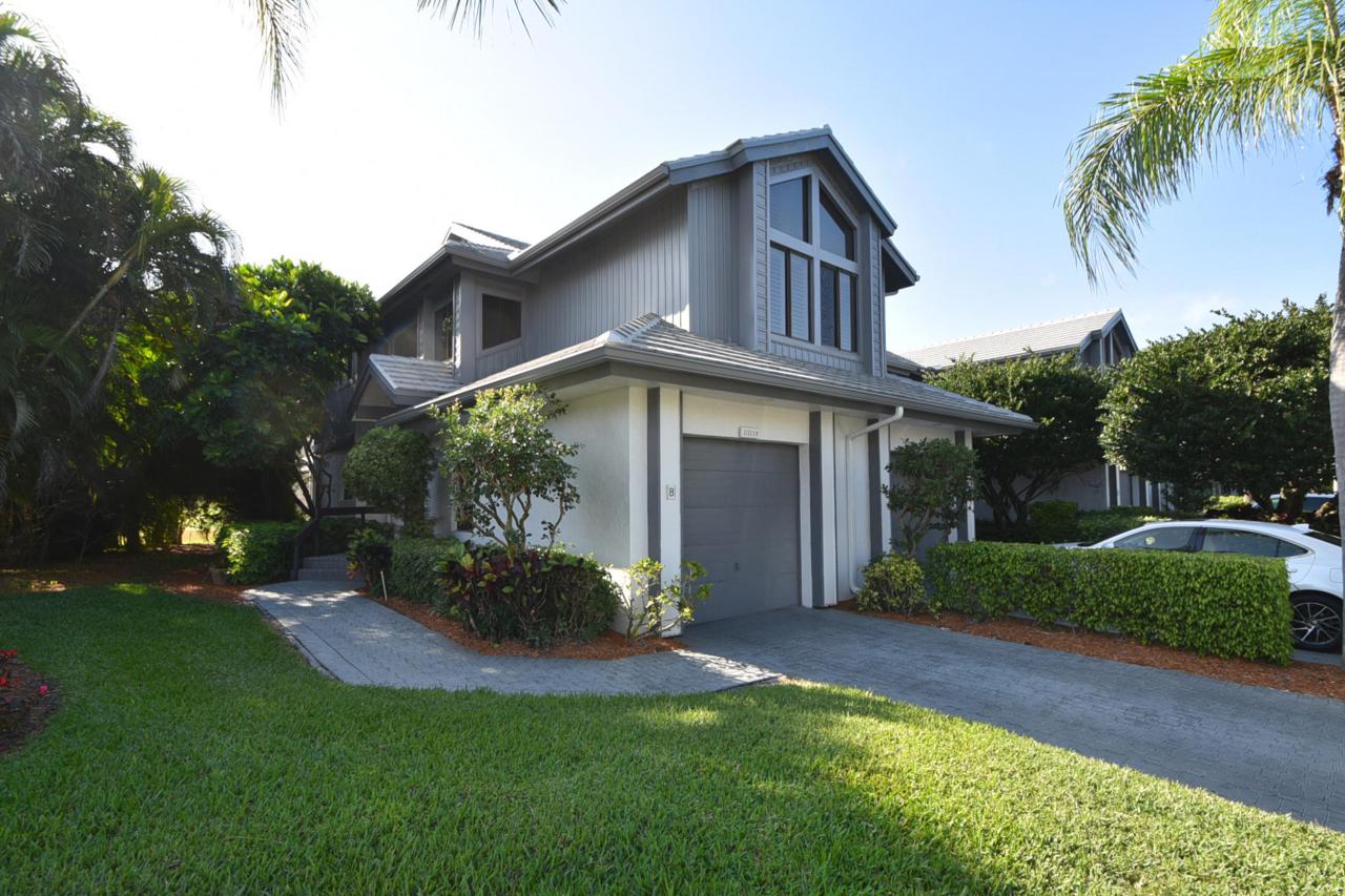 21223 Clubside Drive - Photo 1
