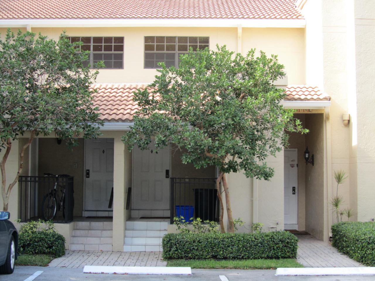 6674 Montego Bay Boulevard - Photo 1