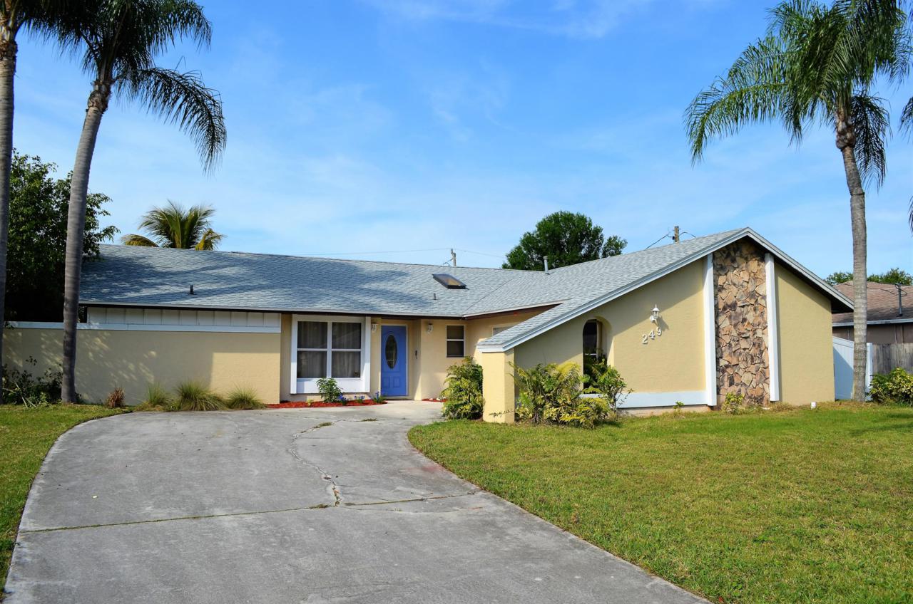249 Goldcoast Avenue - Photo 1