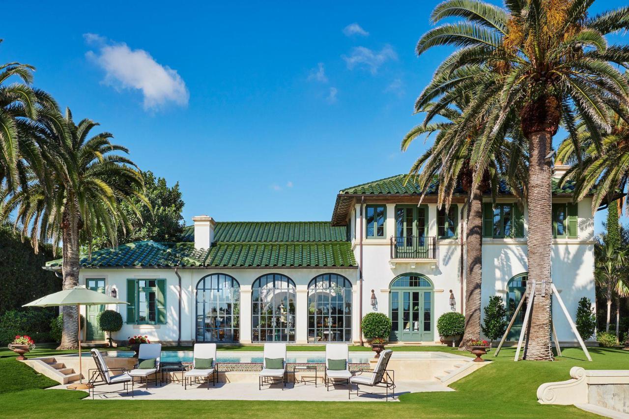 670 Island Drive - Photo 1