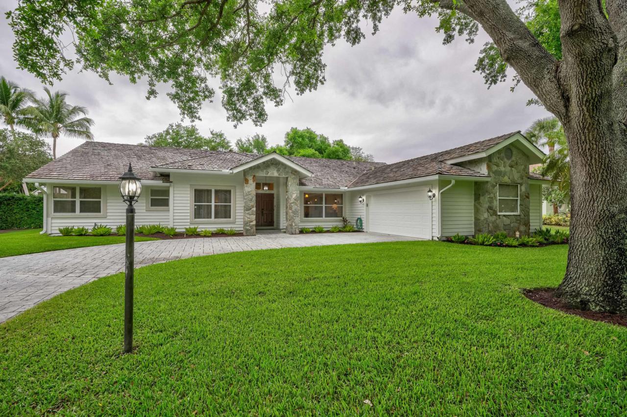 18274 Ridgeview Drive - Photo 1