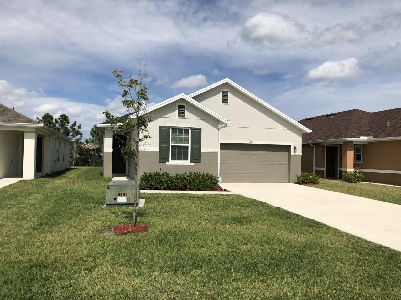 5395 Pine Trail Circle - Photo 1