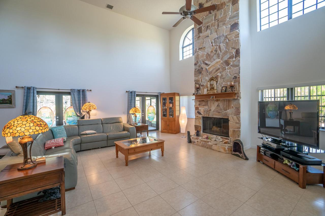6460 Sapling Avenue - Photo 1