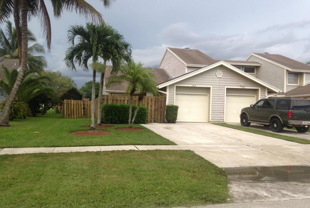 12718 Westhampton Circle - Photo 1