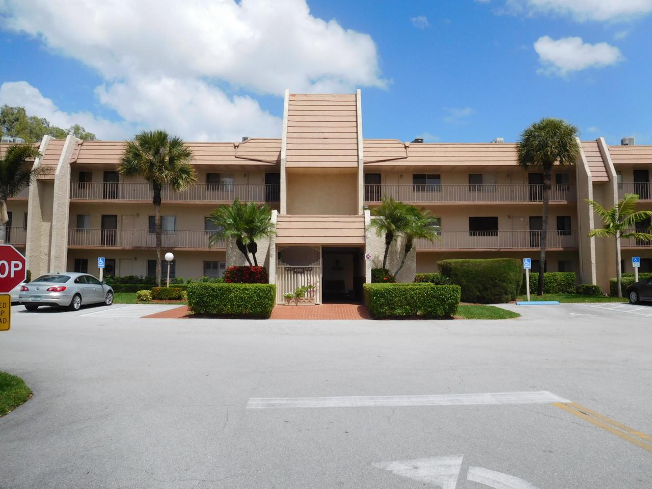 4090 Tivoli Court - Photo 1