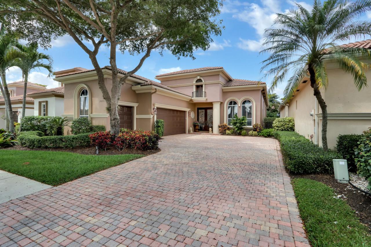 10603 Piazza Fontana - Photo 1