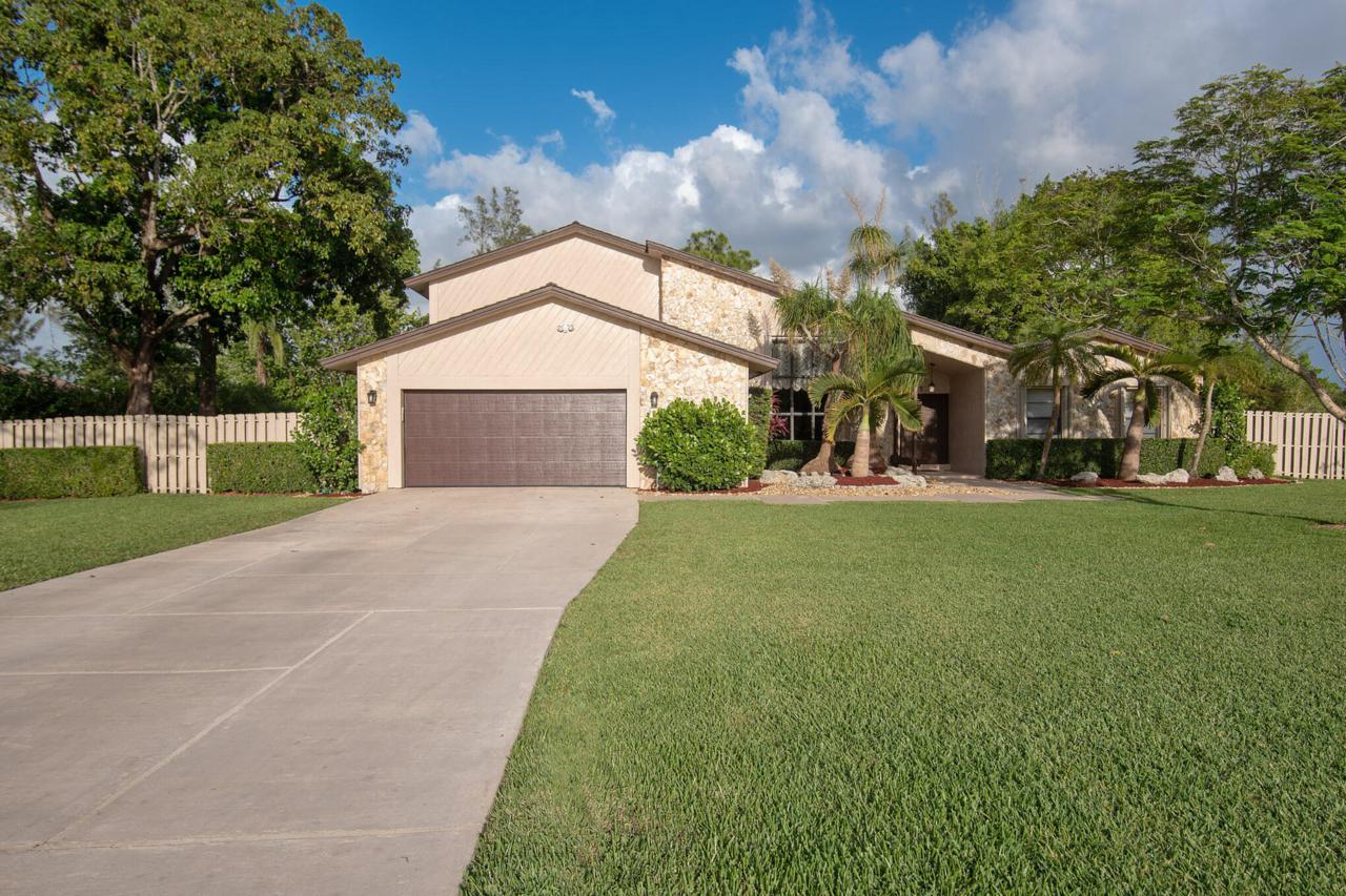 22210 Woodset Lane - Photo 1
