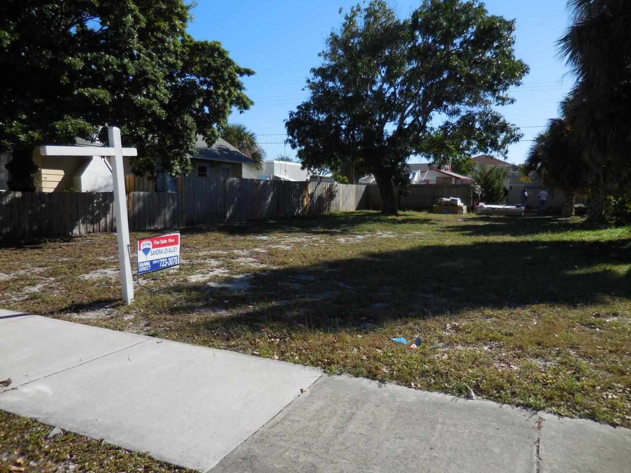 618 55th Street - Photo 1