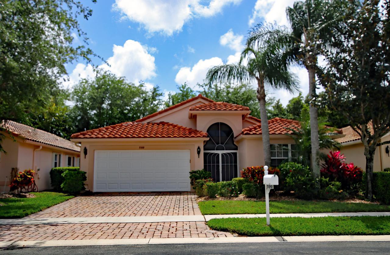 5310 Wycombe Avenue - Photo 1