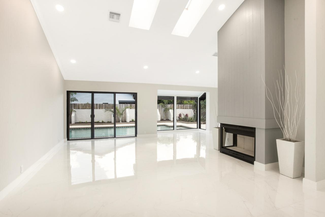 1201 14th Street - Photo 1