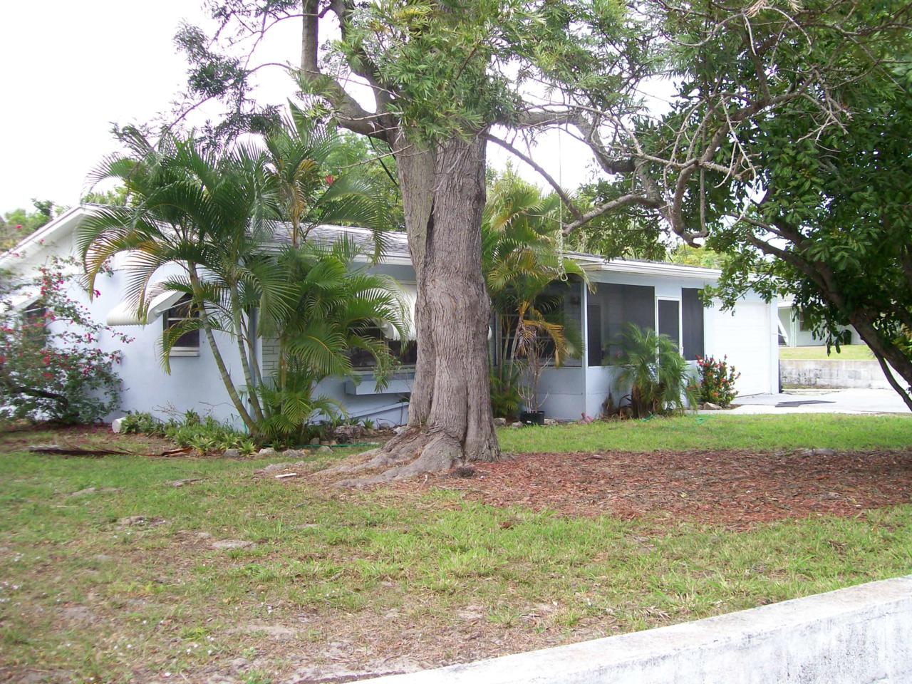 1535 Hilltop Street - Photo 1