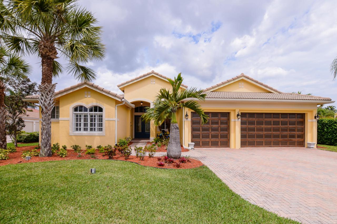 4706 Long Bay Drive - Photo 1