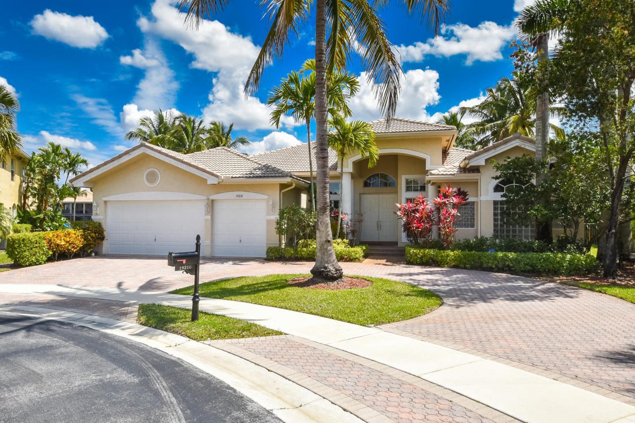 19210 Creekshore Court - Photo 1