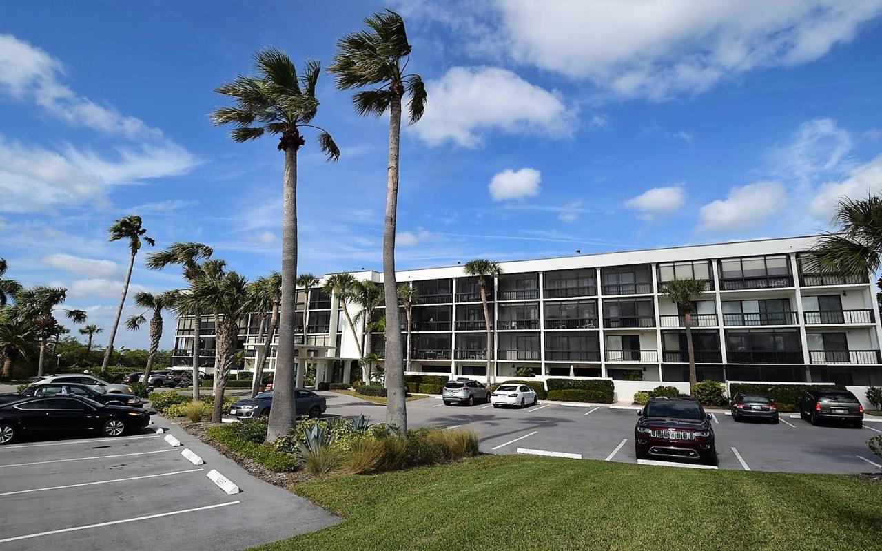 3792 Ocean Boulevard - Photo 1