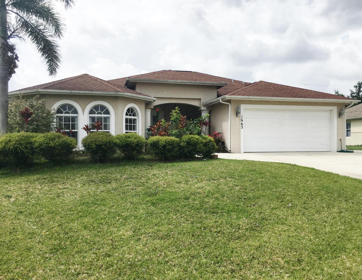 1665 Cefalu Circle - Photo 1