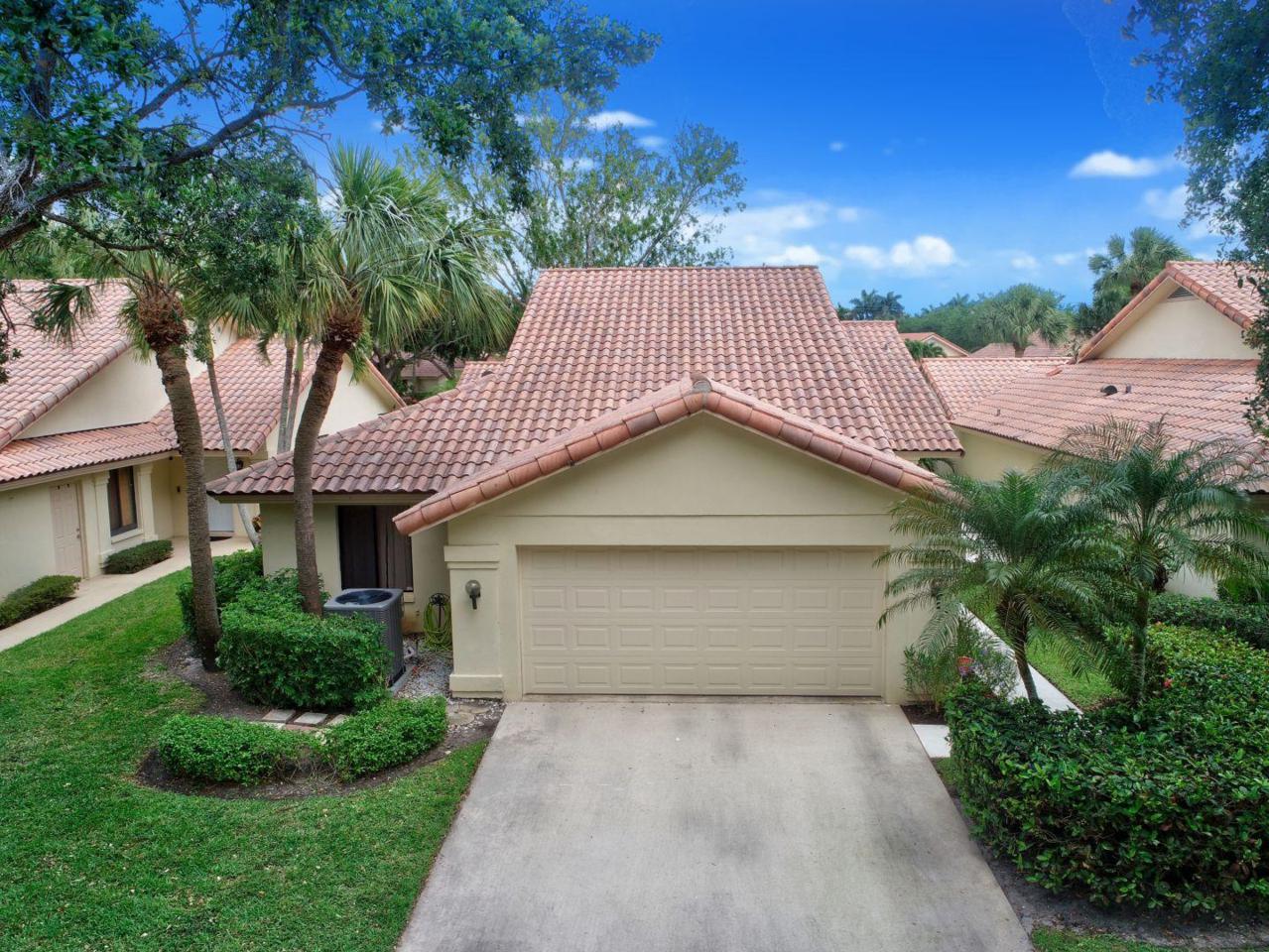 2970 Burgoyne Lane - Photo 1