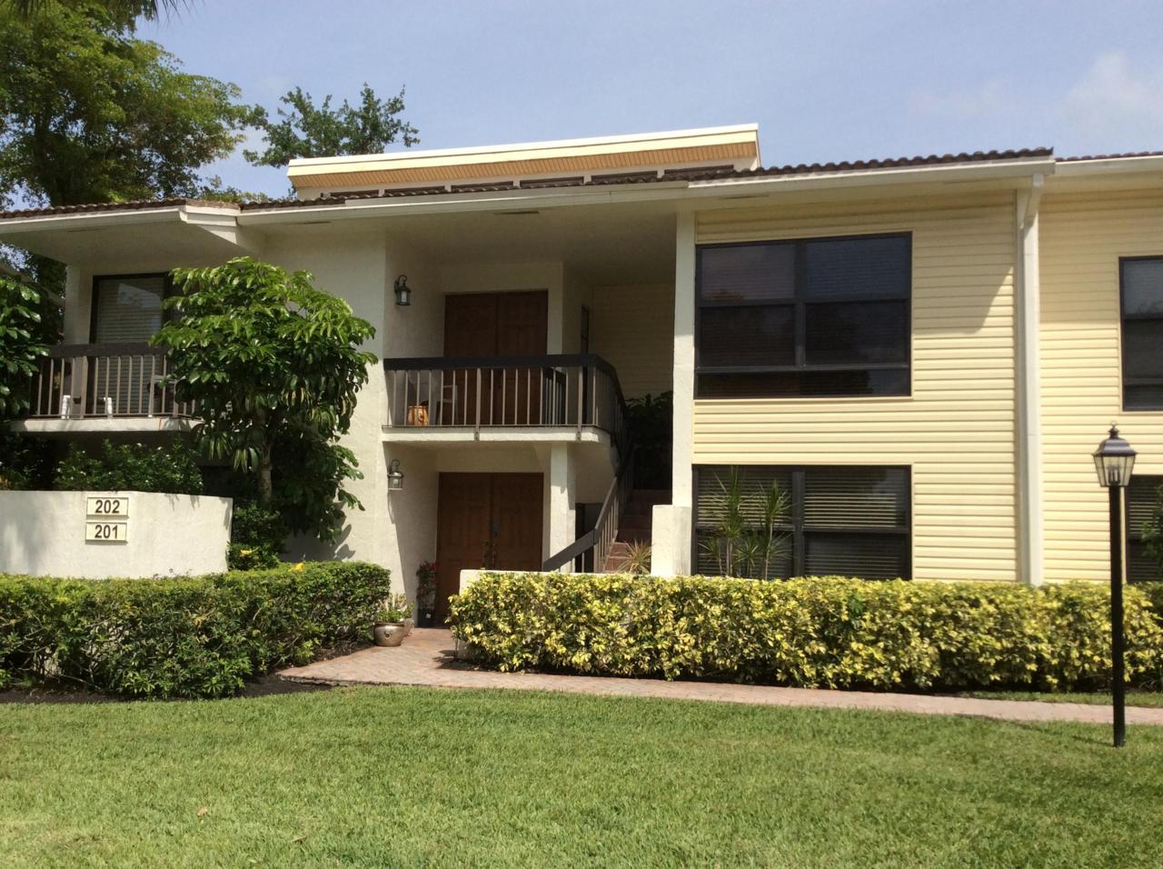 6890 Willow Wood Drive - Photo 1