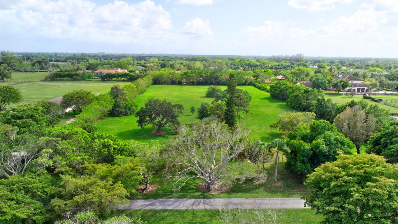 8414 Bridle Path - Photo 1