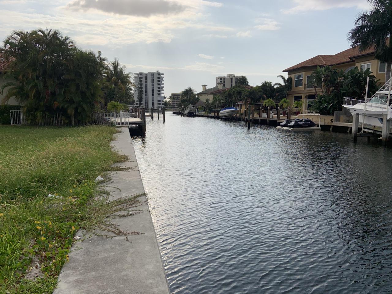 960 Banyan Drive - Photo 1