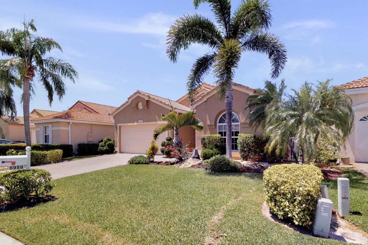 6959 Ashton Street - Photo 1