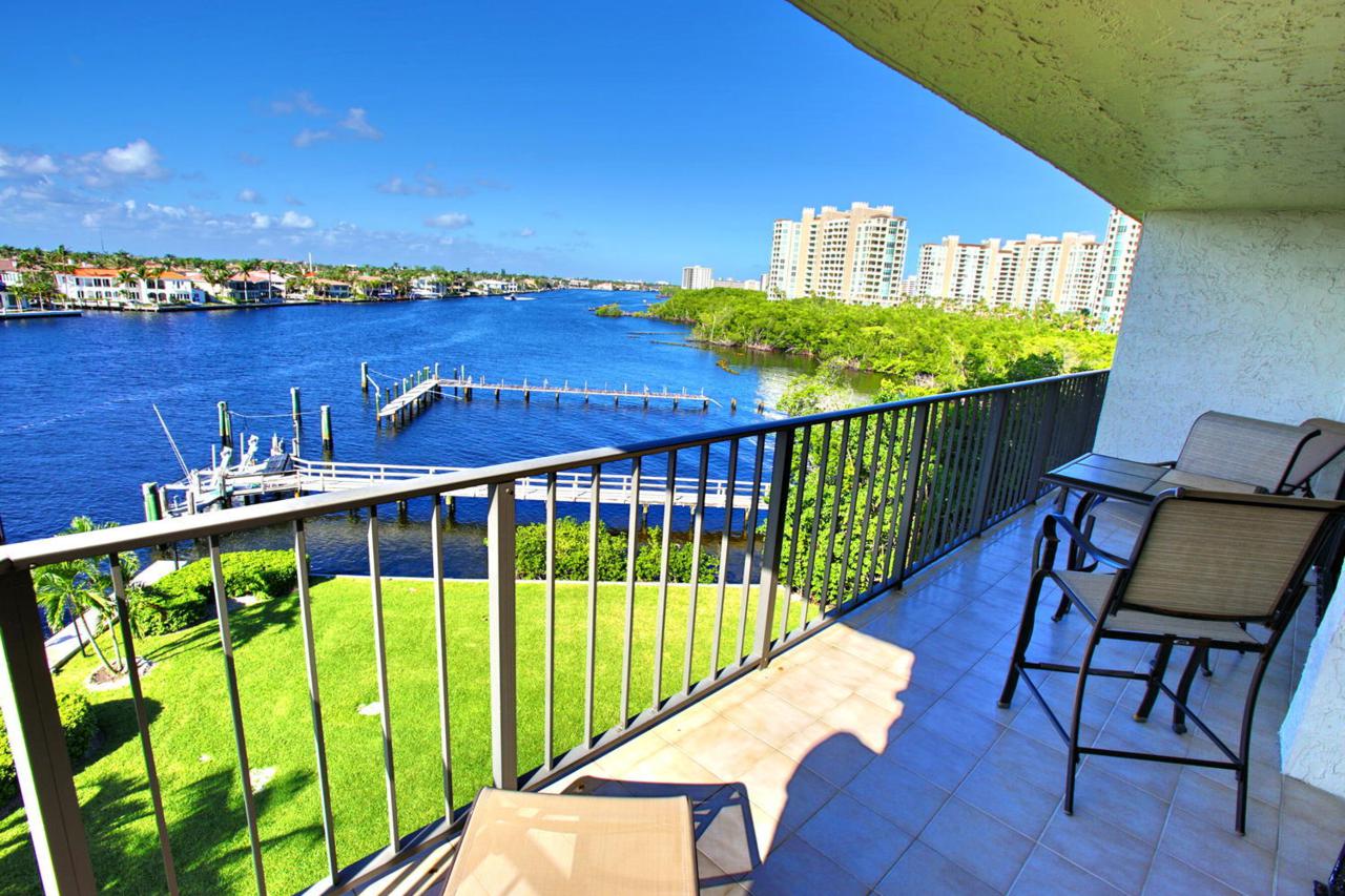 3912 Ocean Boulevard - Photo 1