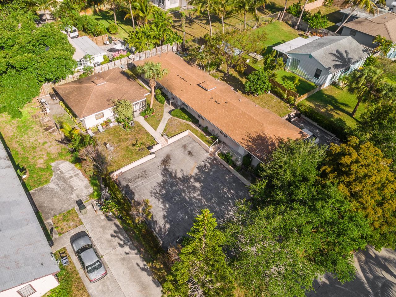 2503 Oceanview Avenue - Photo 1