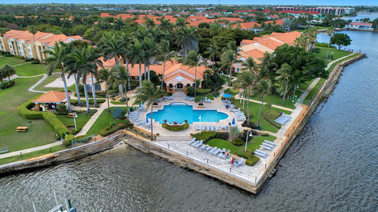 123 Yacht Club Way - Photo 1