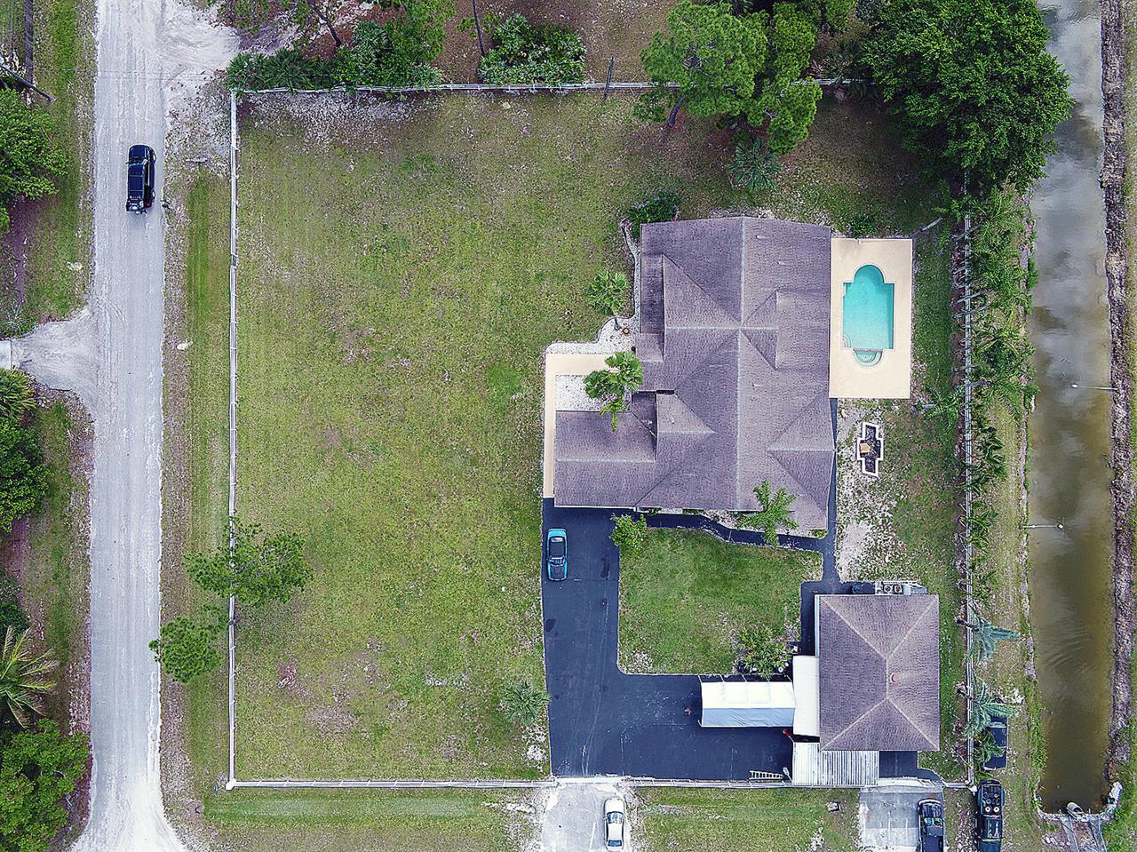 16790 Jenny Lane - Photo 1