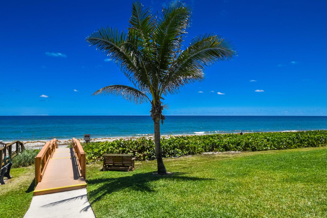 3115 Ocean Boulevard - Photo 1