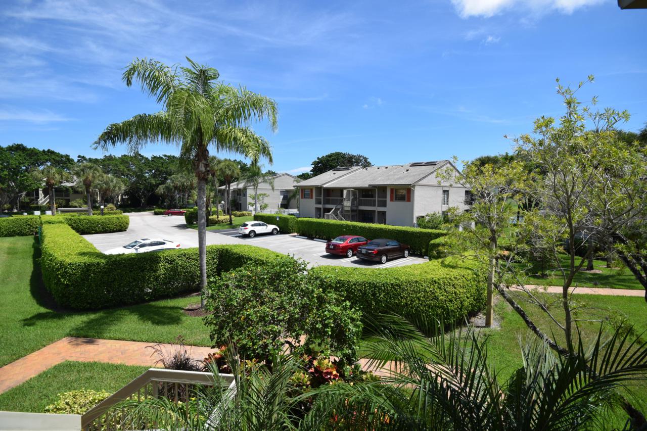49 Eastgate Drive - Photo 1