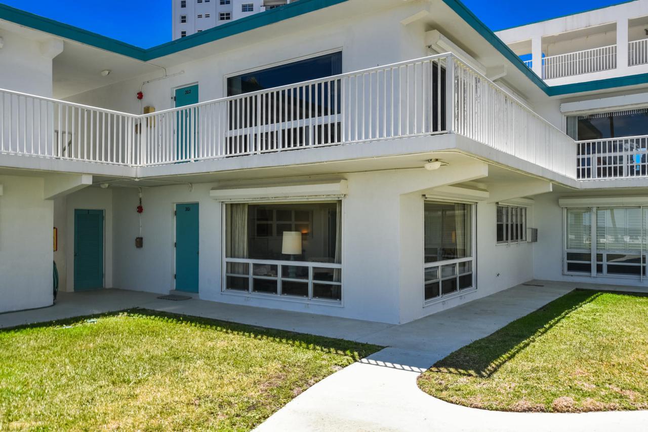 1470 Ocean Boulevard - Photo 1