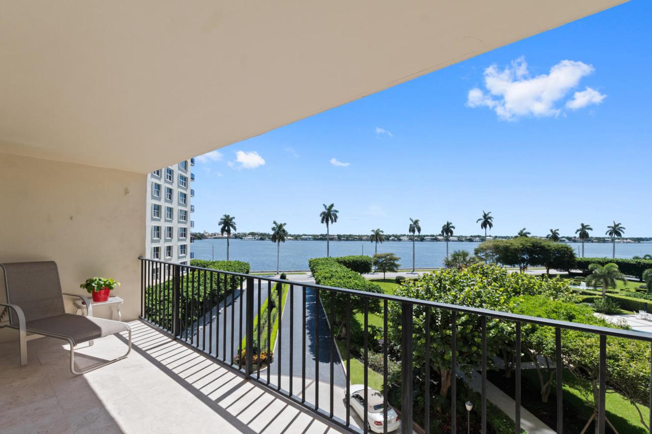 1701 Flagler Drive - Photo 1