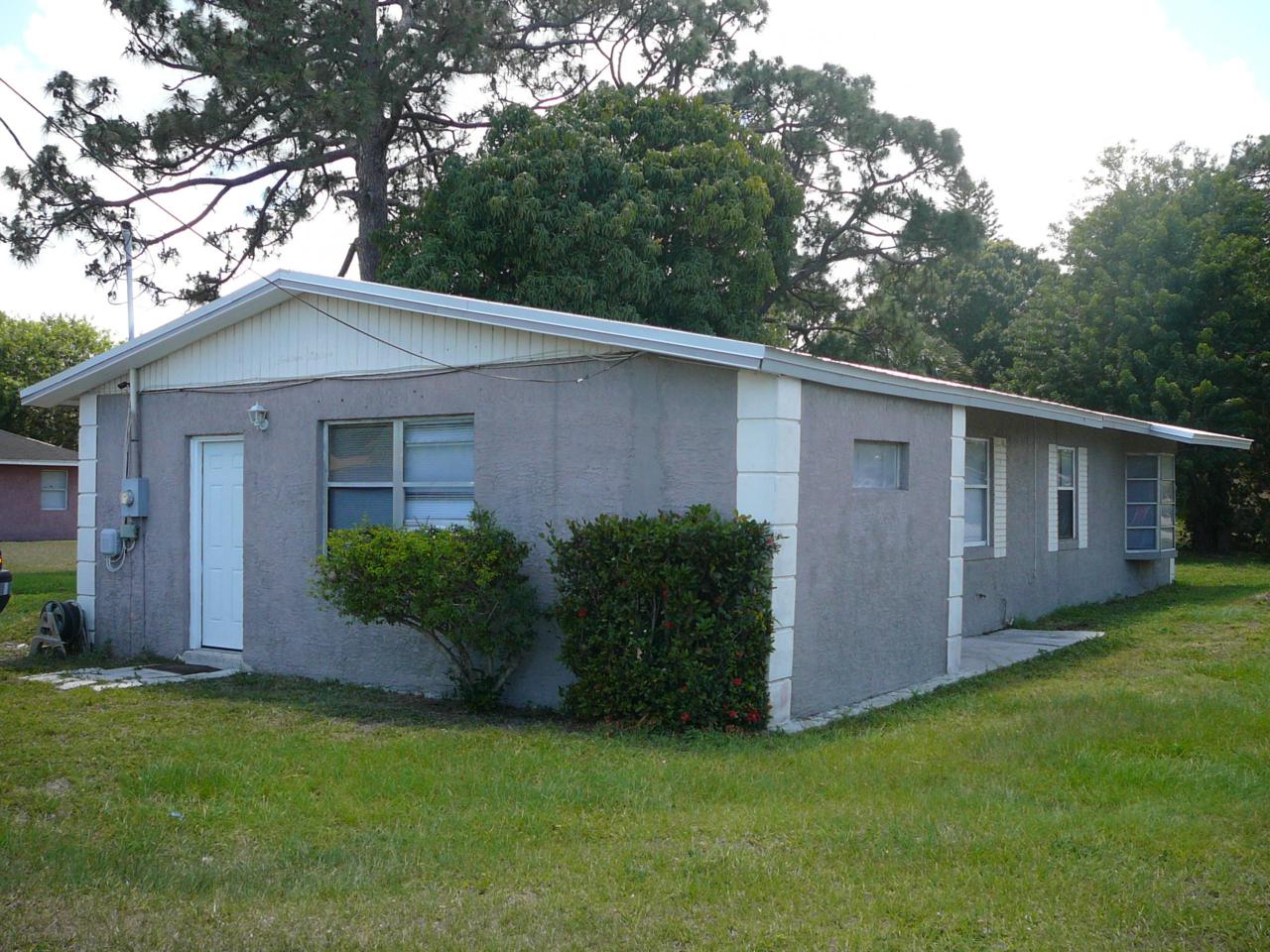 1413 21st Street - Photo 1