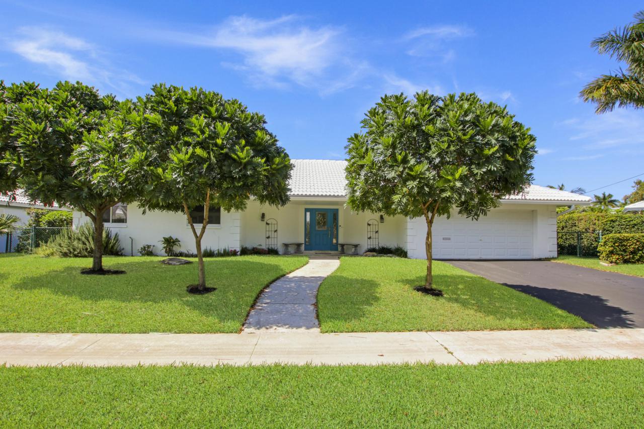 737 Bayberry Terrace - Photo 1