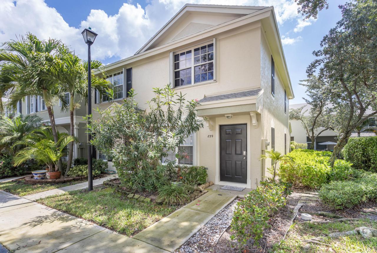 839 Kokomo Key Lane - Photo 1